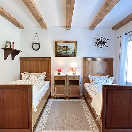 公寓 Kleine Flucht Neuendorf